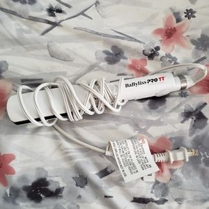 BaByliss Pro TT hair straightener